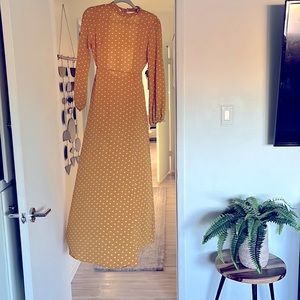 Long backless boho dress!